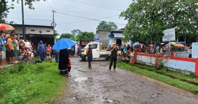 Masyarakat Bontosunggu Galesong Demo Kadesnya “Copot Kades”